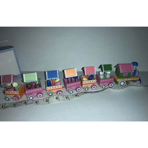 Vintage Cottontale Collection 7 PC Wooden Easter Train Set in box. - Picture 6 of 7